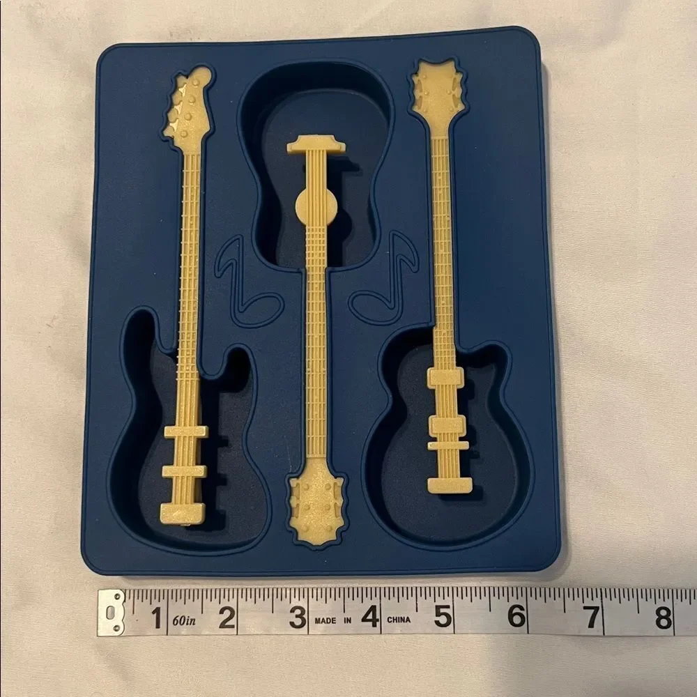 Fred Cool Jazz NIB Guitar Shaped Ice Cube Tray
